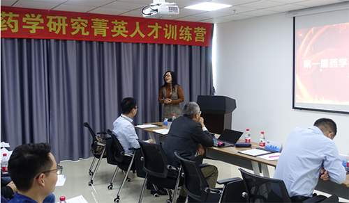 人生就是博官方网站制剂部高级主任周晓堂