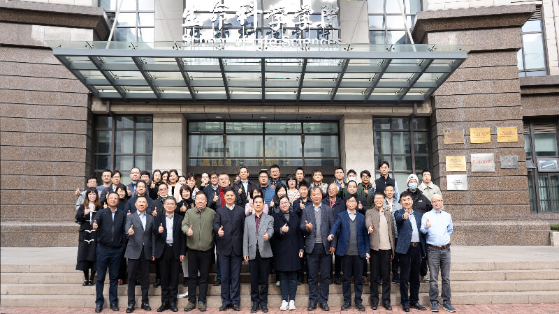 众咖云集，，，深度引领 | 人生就是博官方网站承办的第二届细胞基因治疗岑岭论坛乐成举行（内附回放）